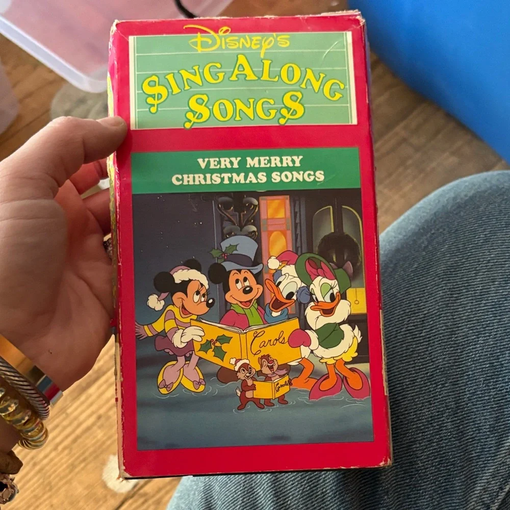 Disney Sing-Along Songs VHS - Red and Yellow